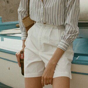 DANETTE SHORT IN SALT -- NWT